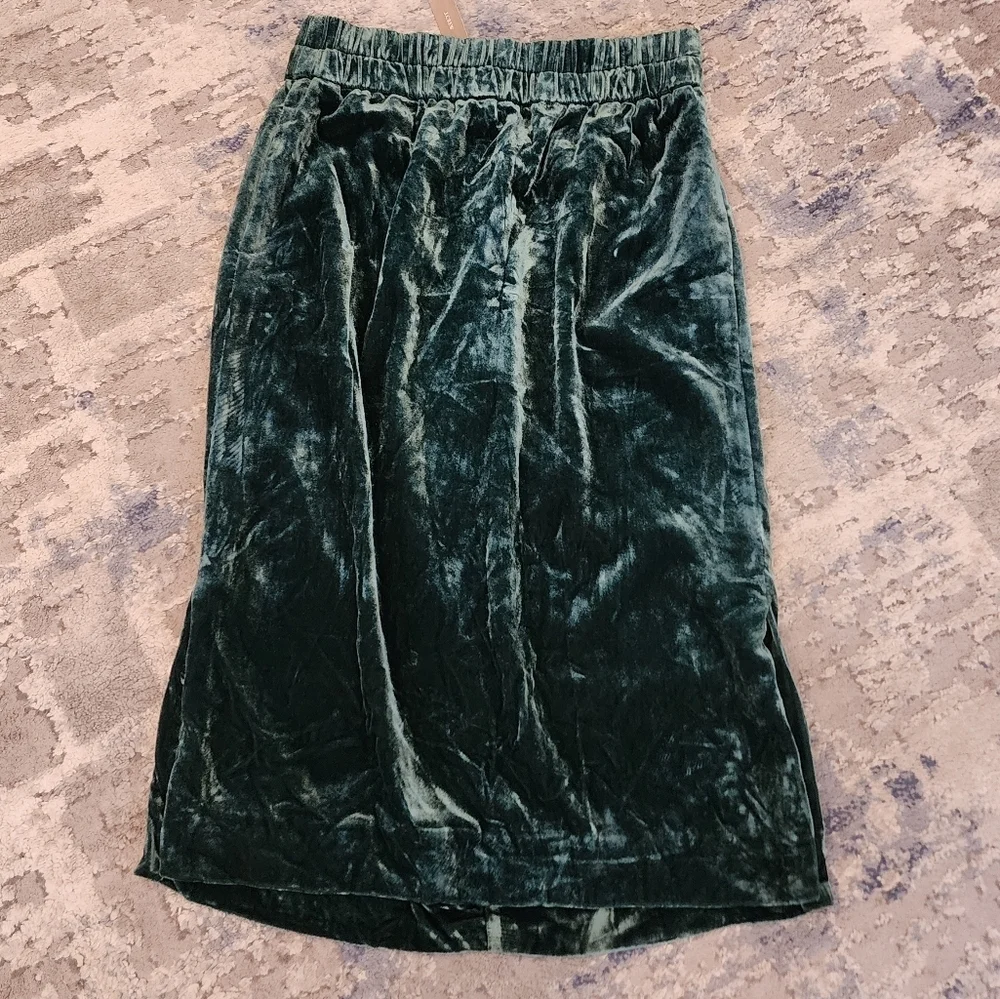 NWT J. Crew‎ Crushed Velvet Green pullon midi skirt pockets size medium